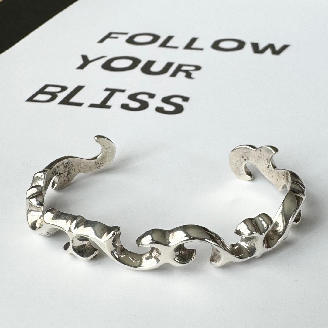 ヴィンテージ　サンドキャスト　ブレスレット　ナバホ　インディアンジュエリー