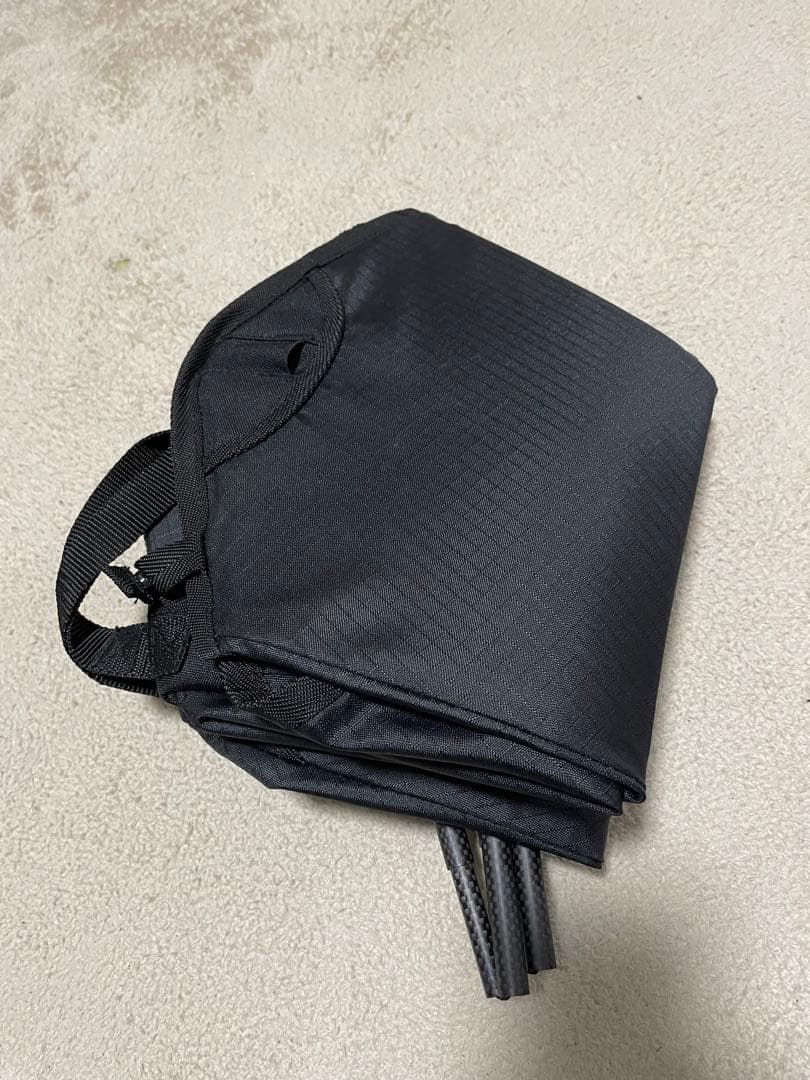 Field record チェアカーボンフィールド