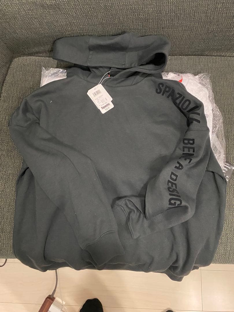 SPAZIO VIAGGIO スパッツィオ　トレーナー　シャツ　トレーニング