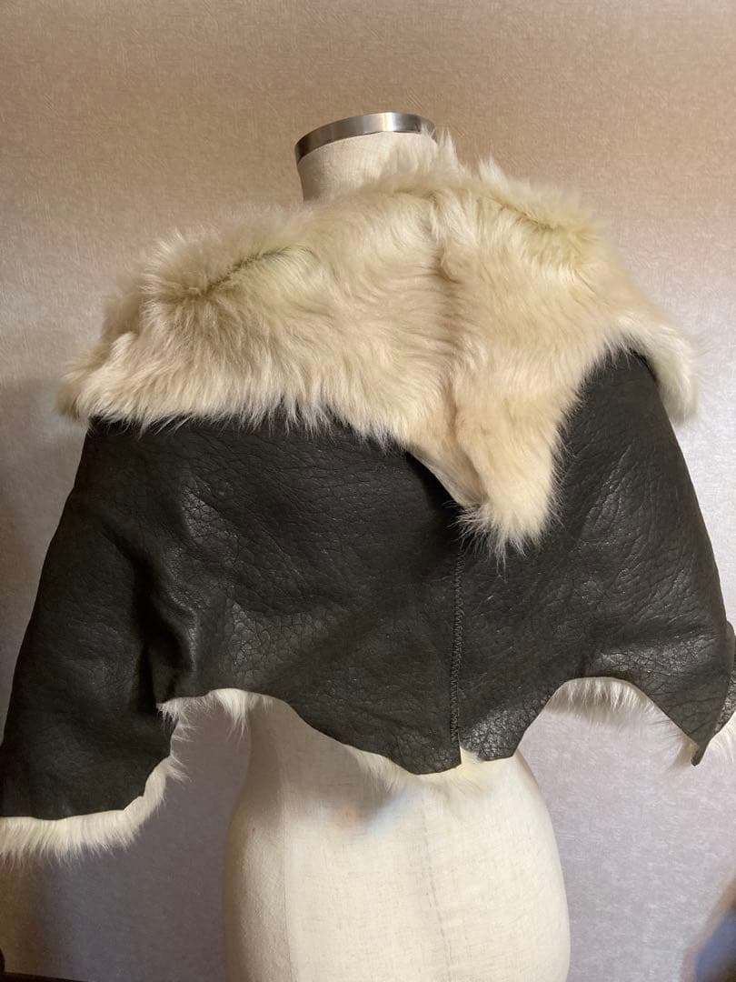 カールドノヒュー⭐︎ラムファー バーニーズニューヨーク