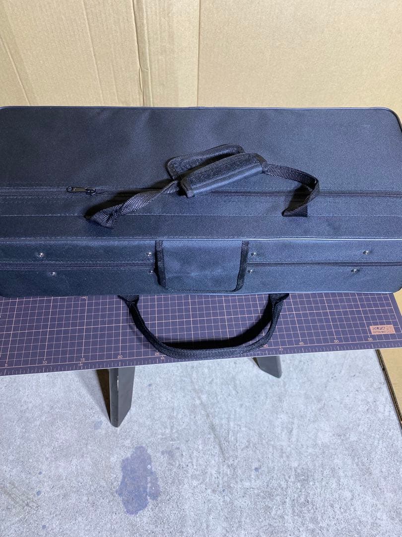 アルトサックス 現状品 管楽器 JUUXAAN」の刻印があります。