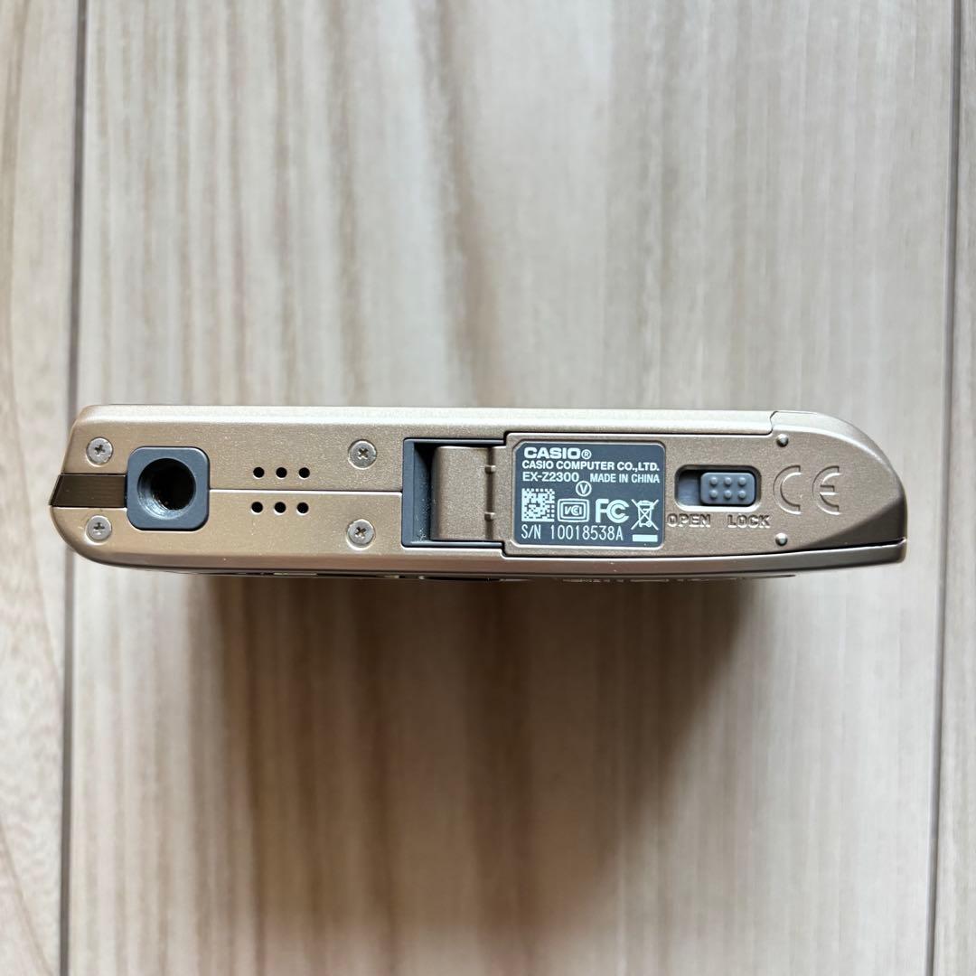 CASIO EXILIM EX-Z2300 ゴールド デジカメ 動作確認済