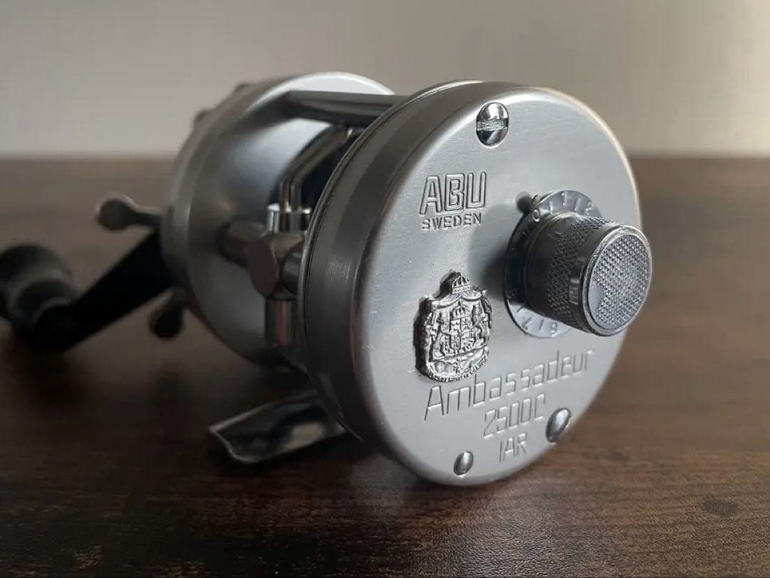 ABU Ambassadeur 2500C IAR アブ アンバサダー シルバー