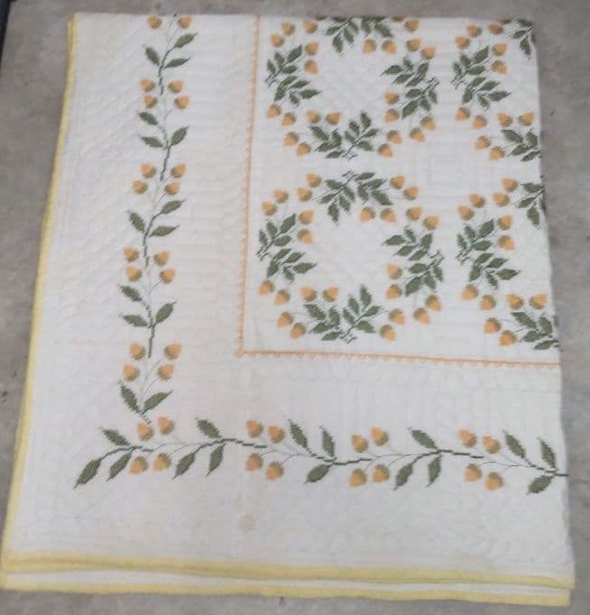 フランスアンティーク どんぐり ヴィンテージ クロスステッチ キルティング