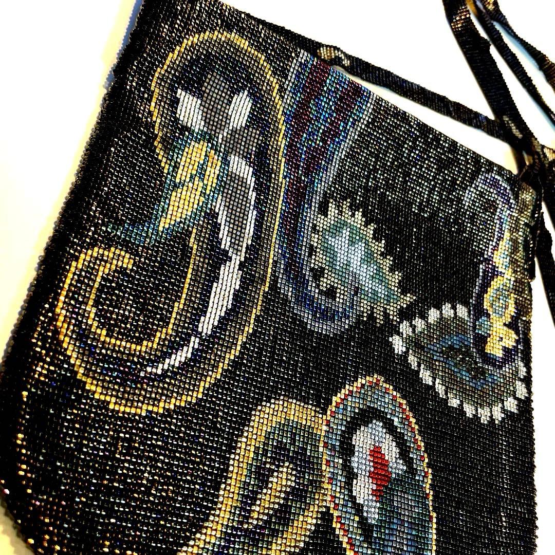 ショルダーバッグ　ビーズ織り