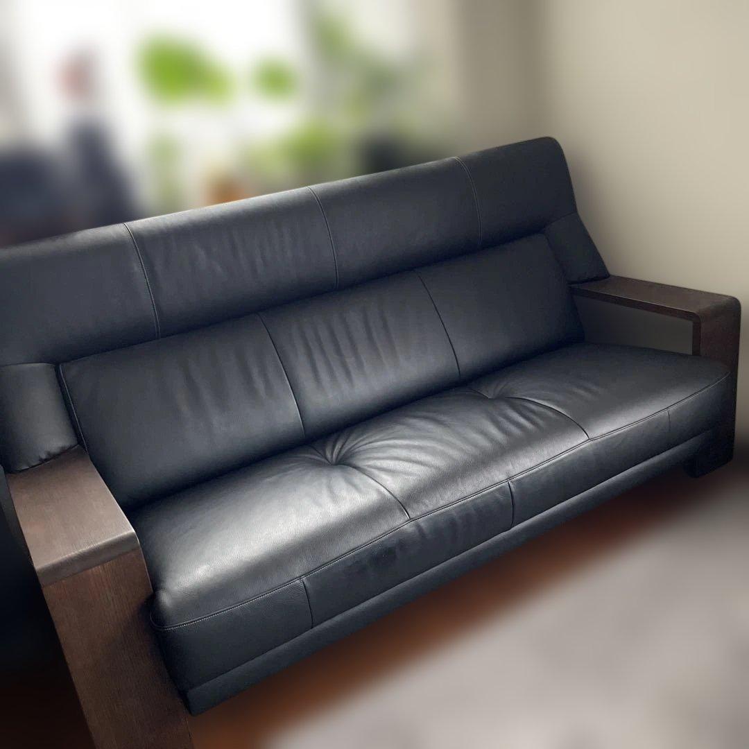 お値下げ⭐︎美品☆カリモク☆三人掛けソファー☆ハイバック