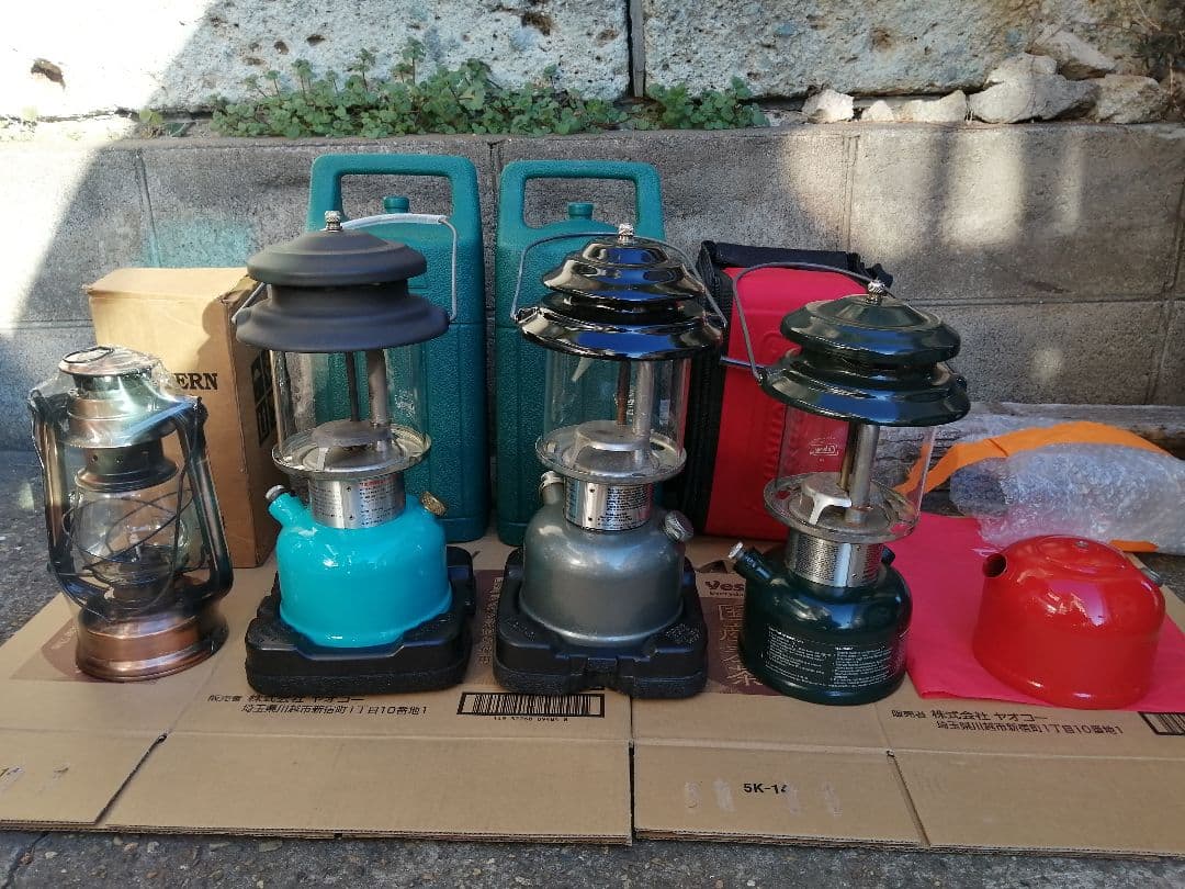 Colemanのランタン3台セット、おまけ付き