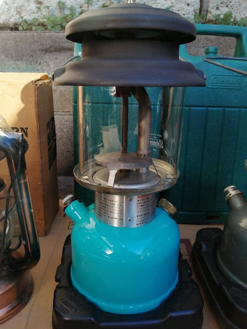 Colemanのランタン3台セット、おまけ付き