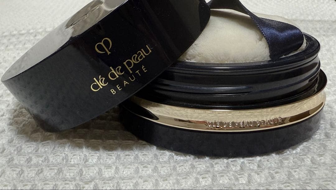 クレドポーボーテ プードルトランスパラントn M 1ライト