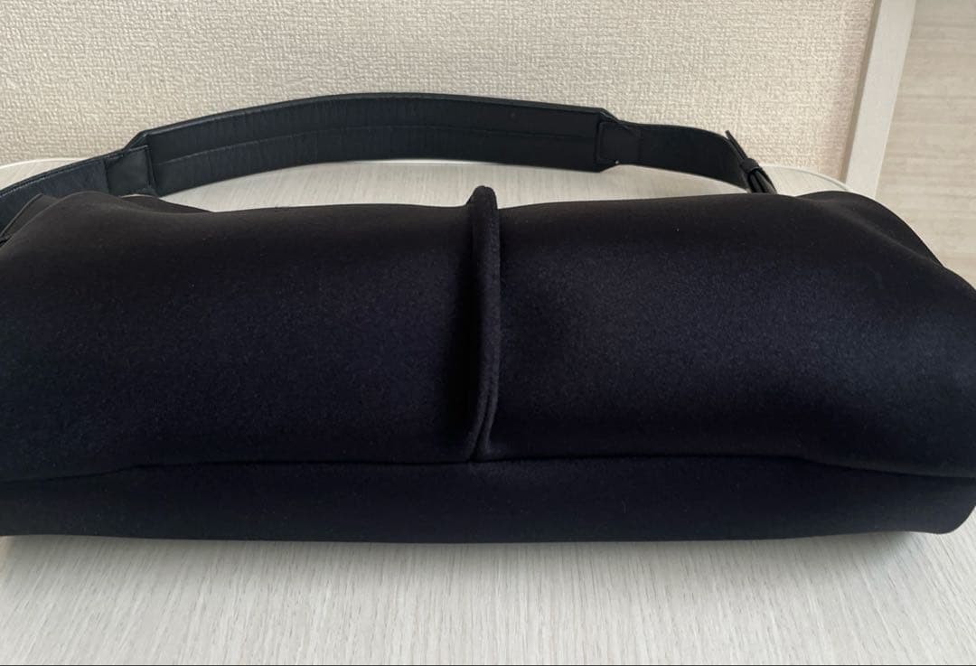 カワカワ kawa-kawa ハトメボディーバッグLサイズwet