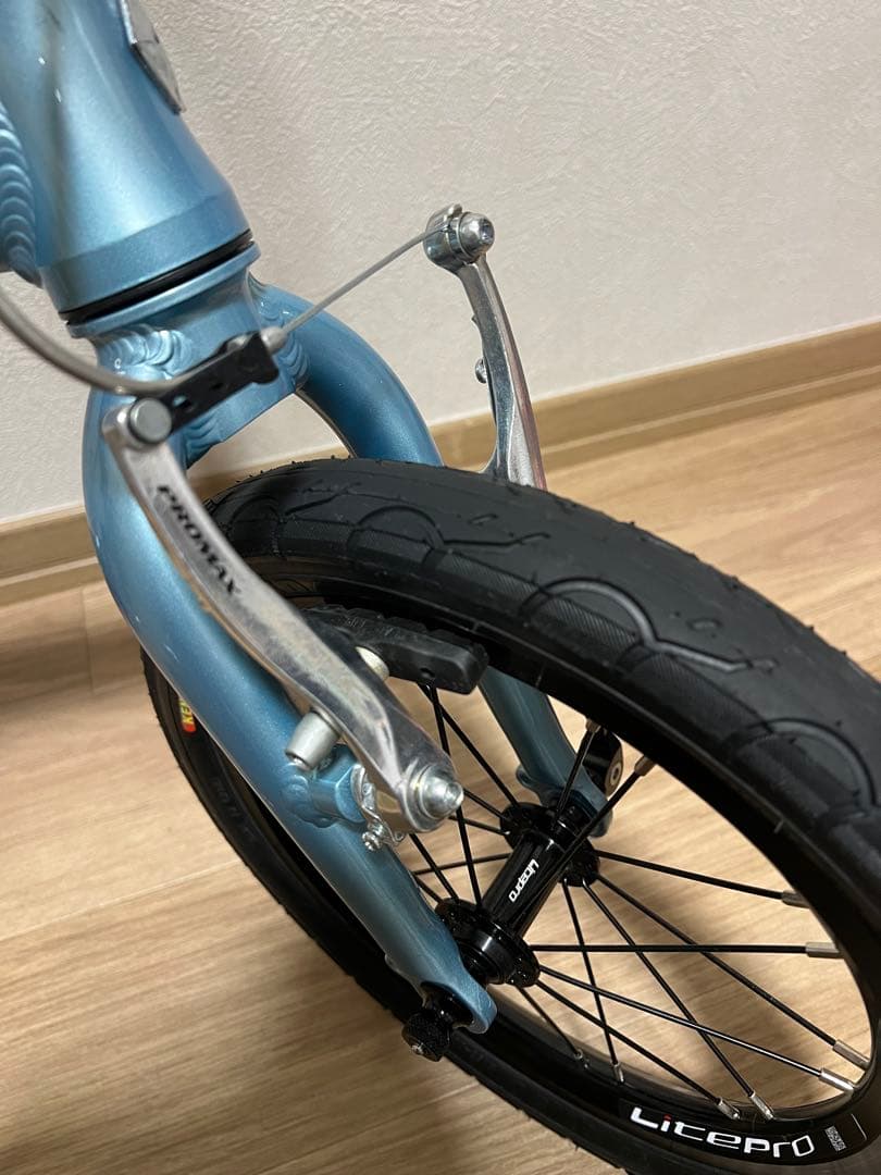 美品 三段変速14インチ折りたたみ自転車DAHON／FIAT 同型モデル