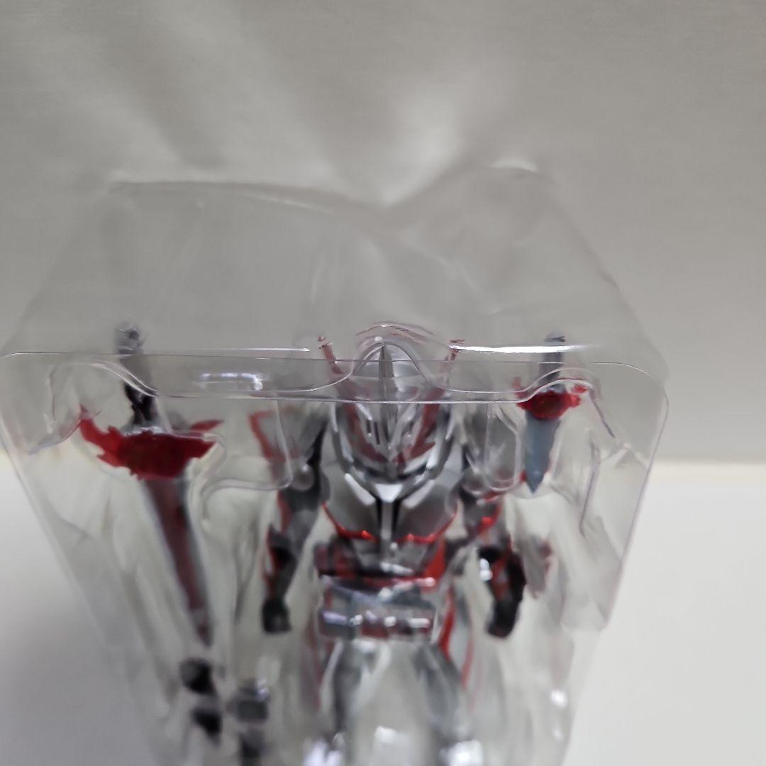 S.H.Figuarts 仮面ライダーセイバー　ドラゴニックナイト