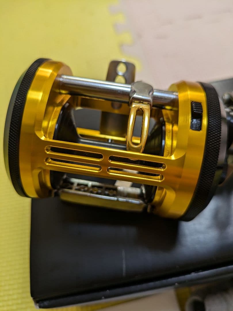 ダイワ　ミリオネアカゴ300