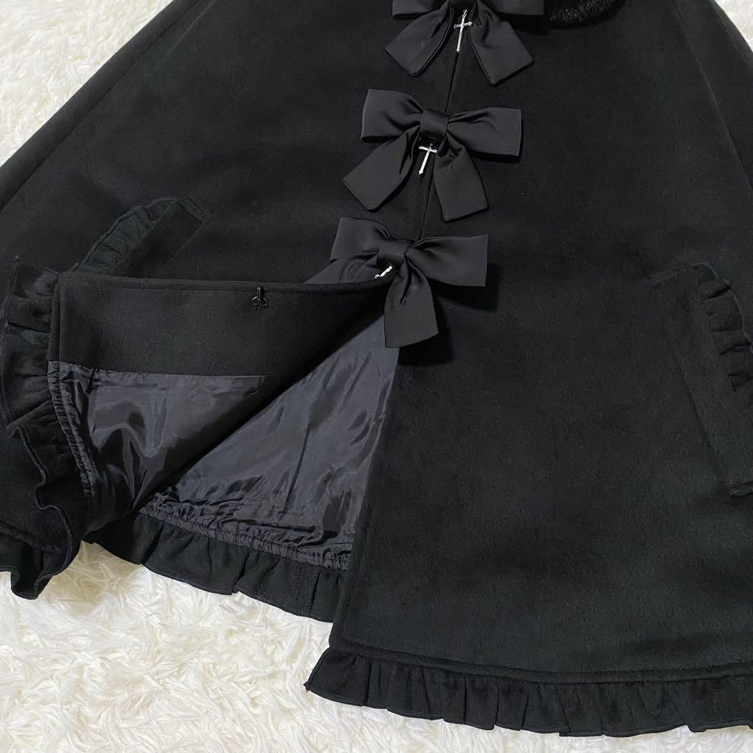 試着のみ】 Jamieエーエヌケー リボンが3つフリルケープ ポンチョ