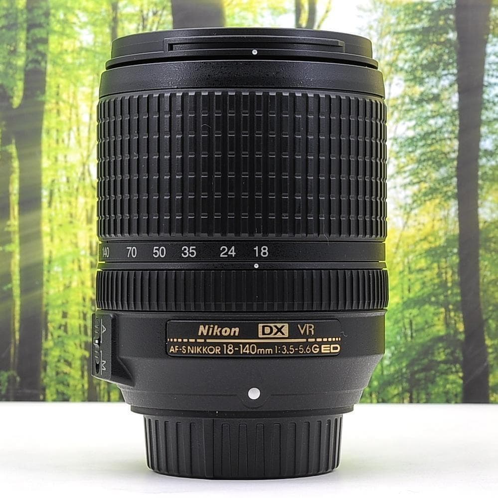 手振れ補正つき遠近両用便利レンズ☆ニコン AF-S 18-140mm