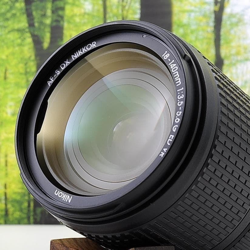 手振れ補正つき遠近両用便利レンズ☆ニコン AF-S 18-140mm