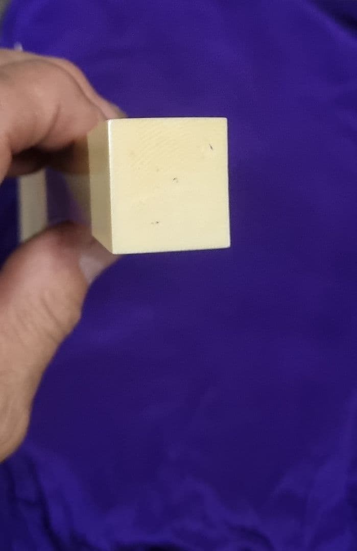 三味線本体 木製 紫色カバー付き 天然素材ばち、糸巻き