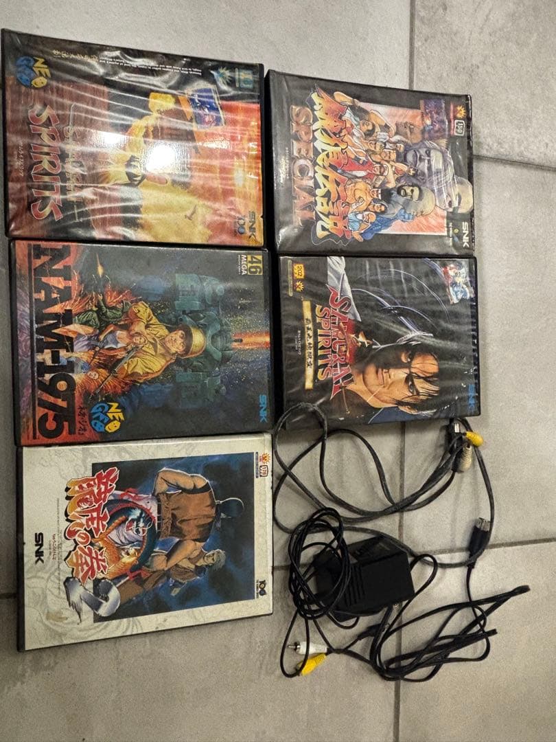 あ*か様 ネオジオ　ROM ソフト　本体　ジャンク扱い