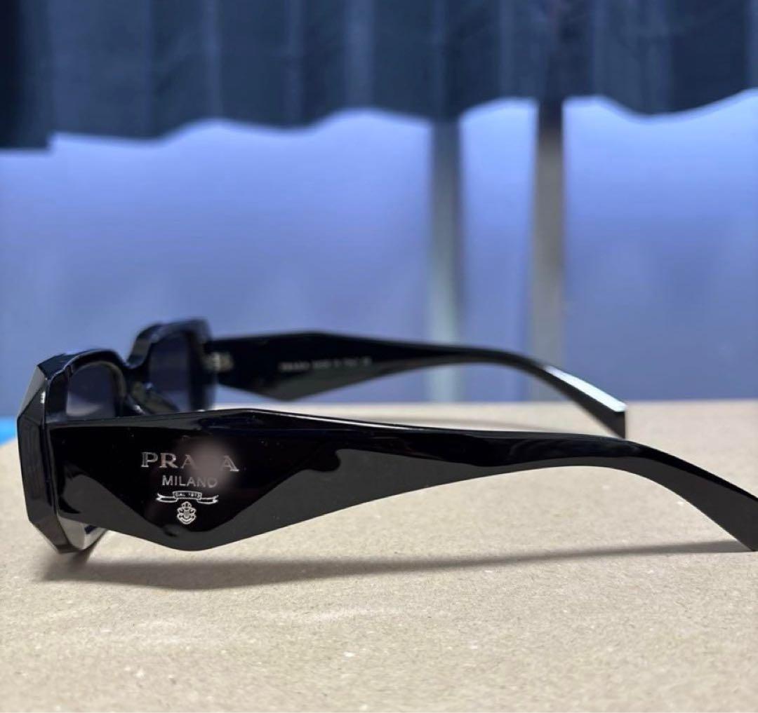 サングラス プラダ 早い者勝ち 今週には消します！