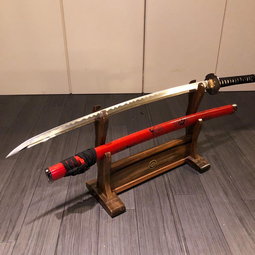 高級模造刀 居合刀 優乱刃紋 朱拵え 合金刀身 紋様入り