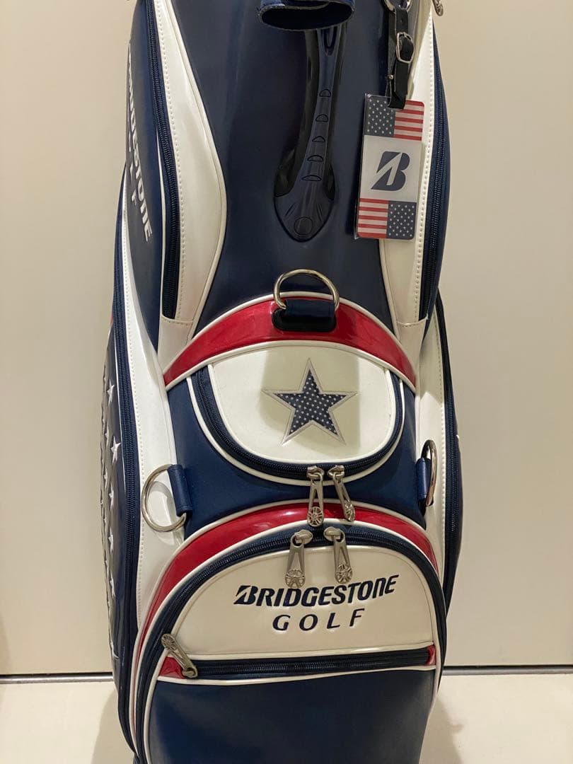 BRIDGESTONE ゴルフバッグ アメリカ国旗デザイン。メジャーコレクション