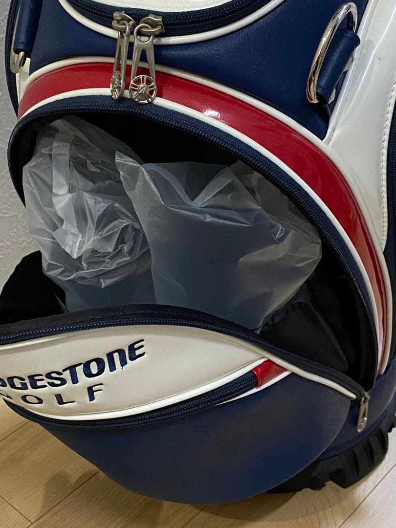 BRIDGESTONE ゴルフバッグ アメリカ国旗デザイン。メジャーコレクション