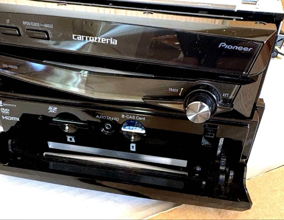 SSD換装Pioneer AVIC-VH0099 2024地図