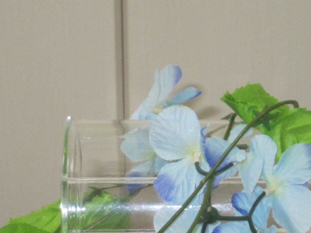 Canon カメラ　IXY 30S PC1473 充電器　ホワイト　コンデジ