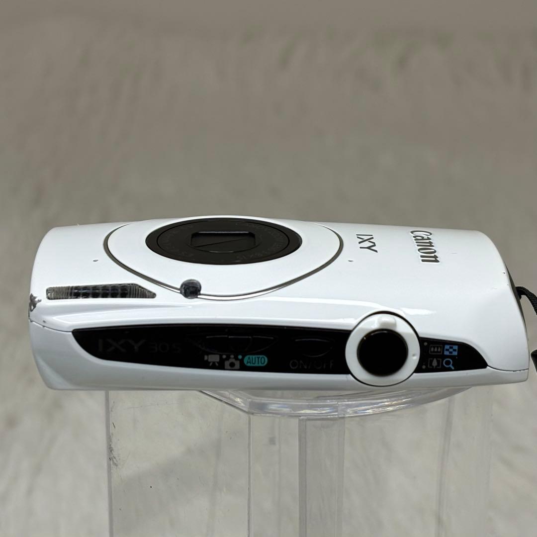 Canon カメラ　IXY 30S PC1473 充電器　ホワイト　コンデジ