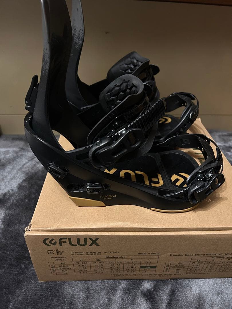 FLUX 21-22 CV バインディング　Mサイズ