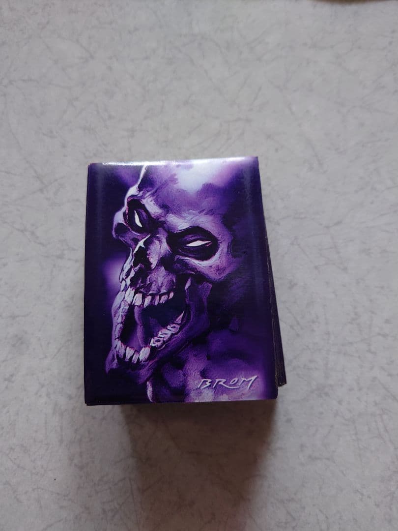 レア物】 ウルトラプロ ドクロ スリーブ 40枚 - メルカリ