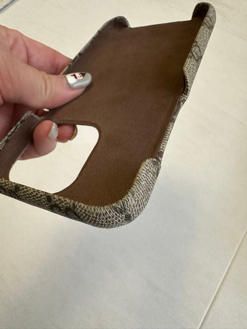 GUCCI グッチ　iPhone14proケース