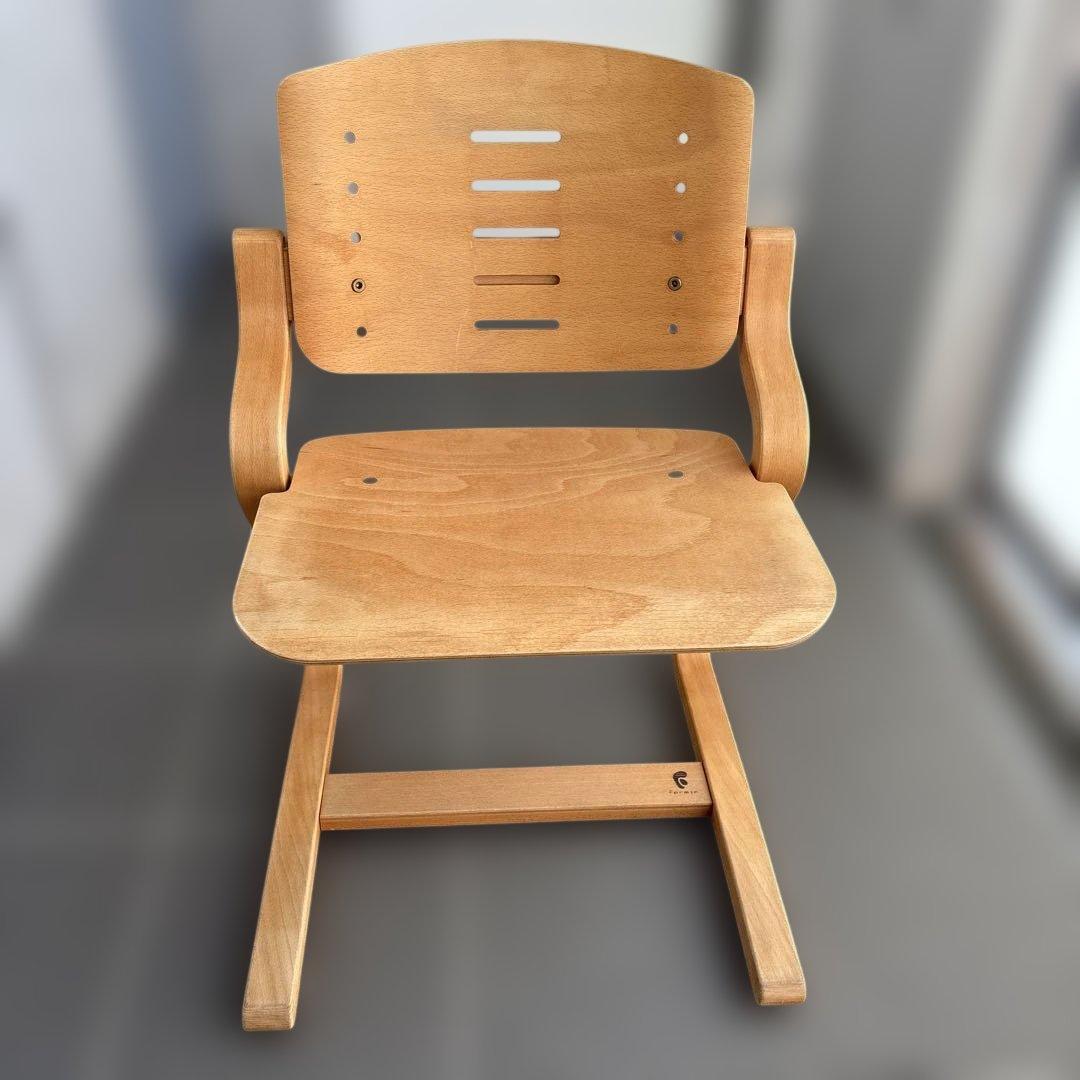 フォルミオ Formio 椅子 【ちょこ】 フォルミオ Formio 椅子 【ちょこ