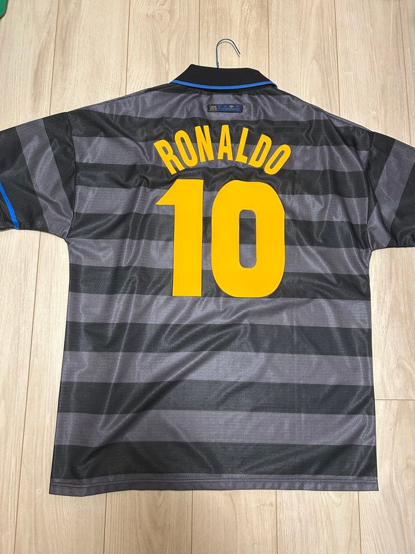 爆レア！97-98 インテル　ミラノ ユニフォーム ロナルド uefaカップ戦