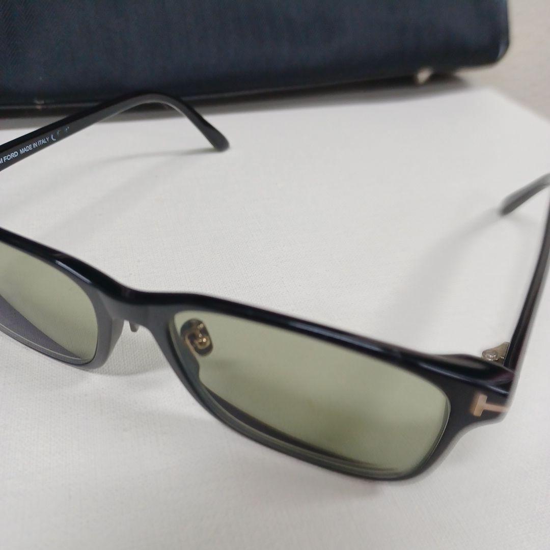【黒】TOM FORD TF 5926DB スクエア