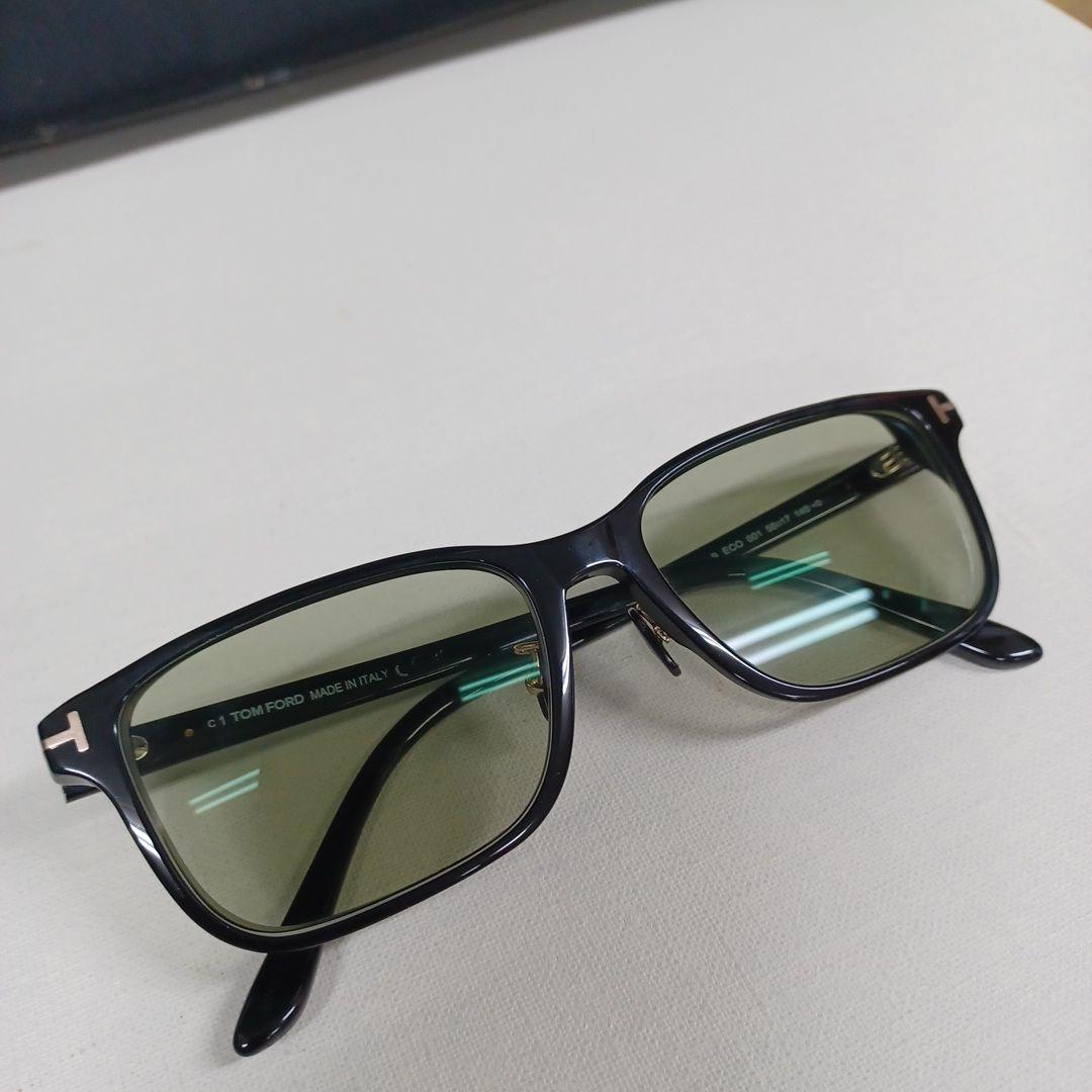 【黒】TOM FORD TF 5926DB スクエア