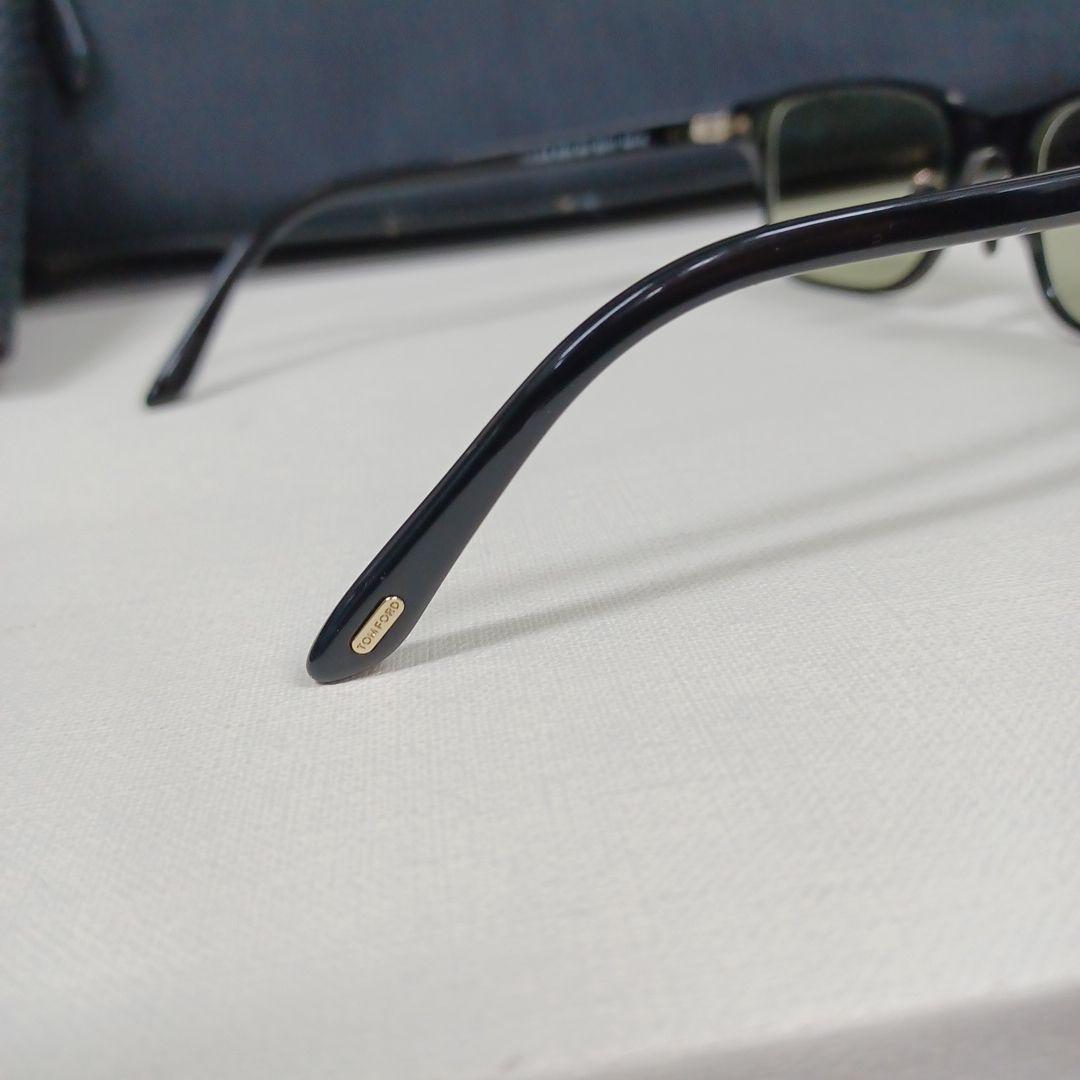 【黒】TOM FORD TF 5926DB スクエア