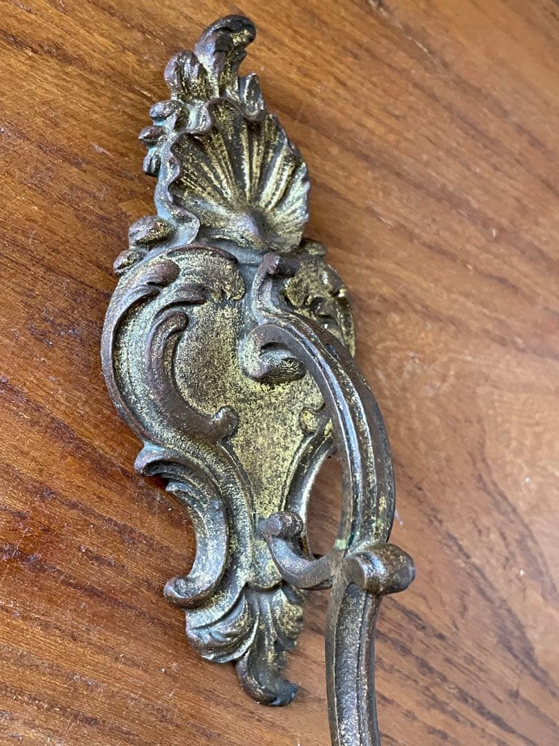 フランス　アンティーク　真鍮　カーテン　ホルダーDフック　留め　タッセル100年