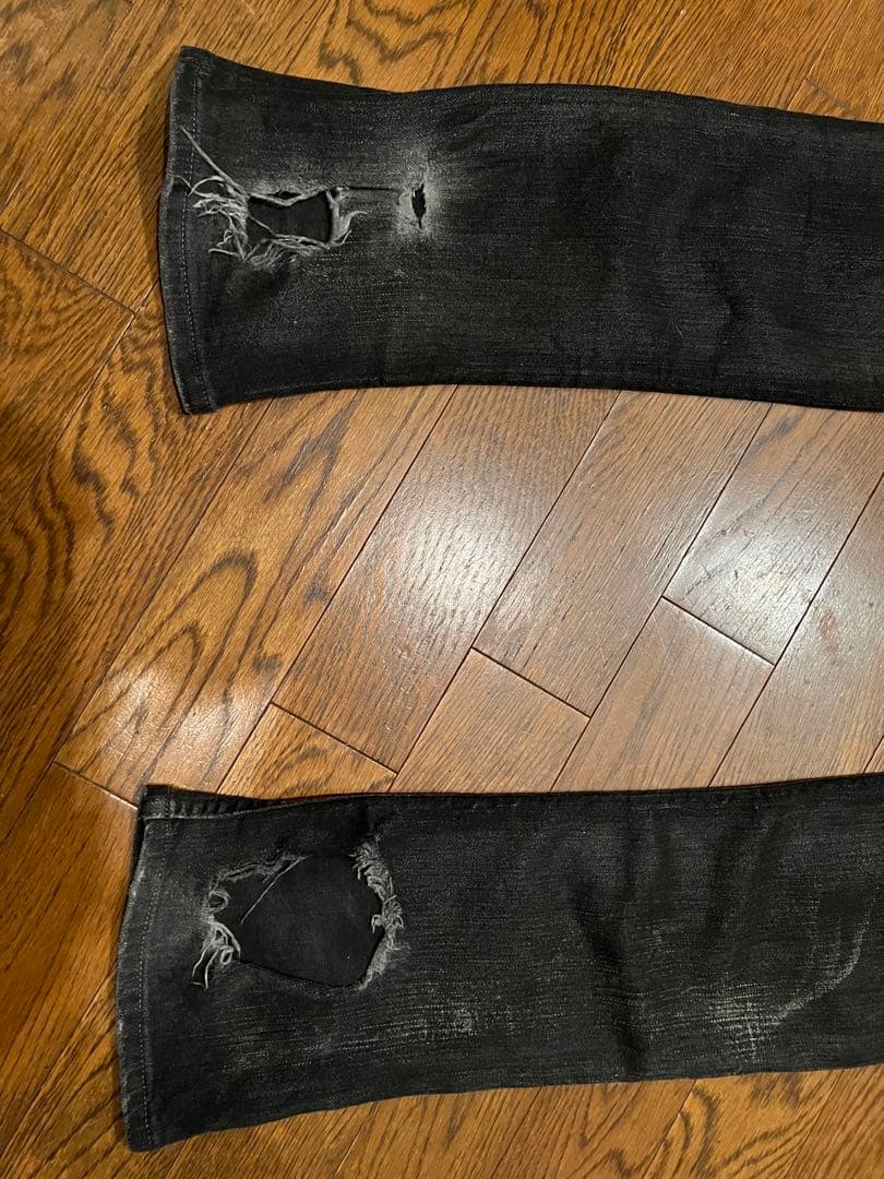 LGBダメージ加工 スリムフィット ブラックデニム