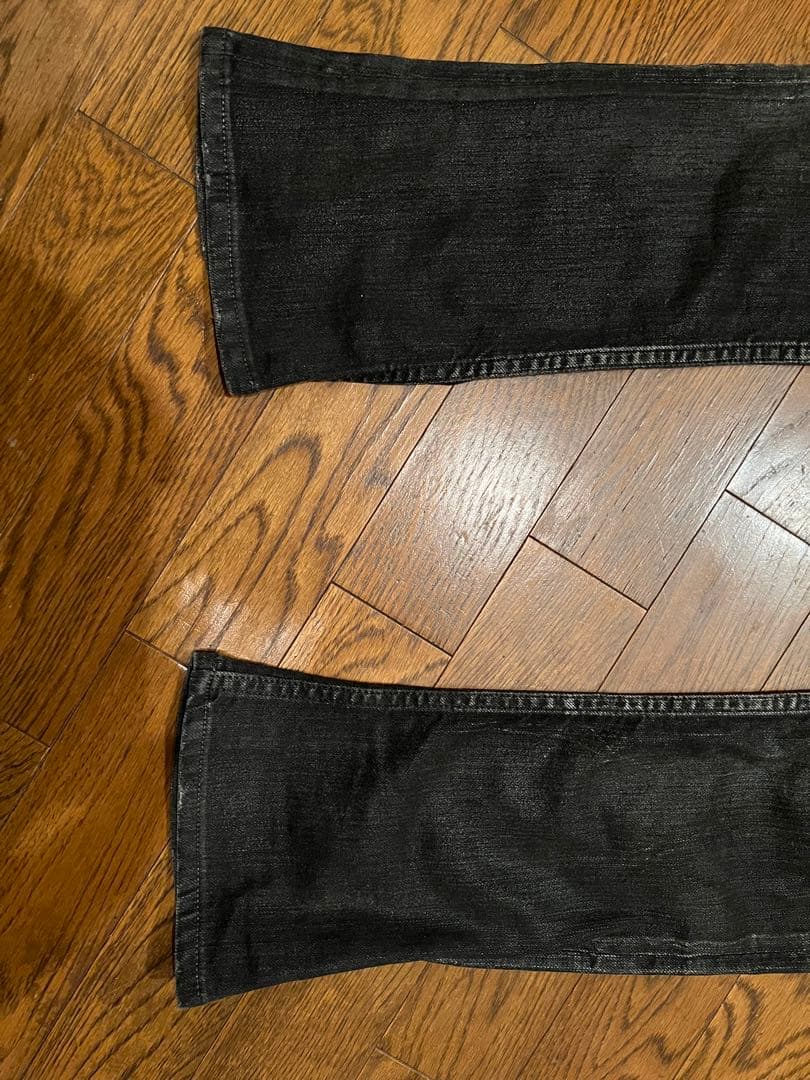 LGBダメージ加工 スリムフィット ブラックデニム