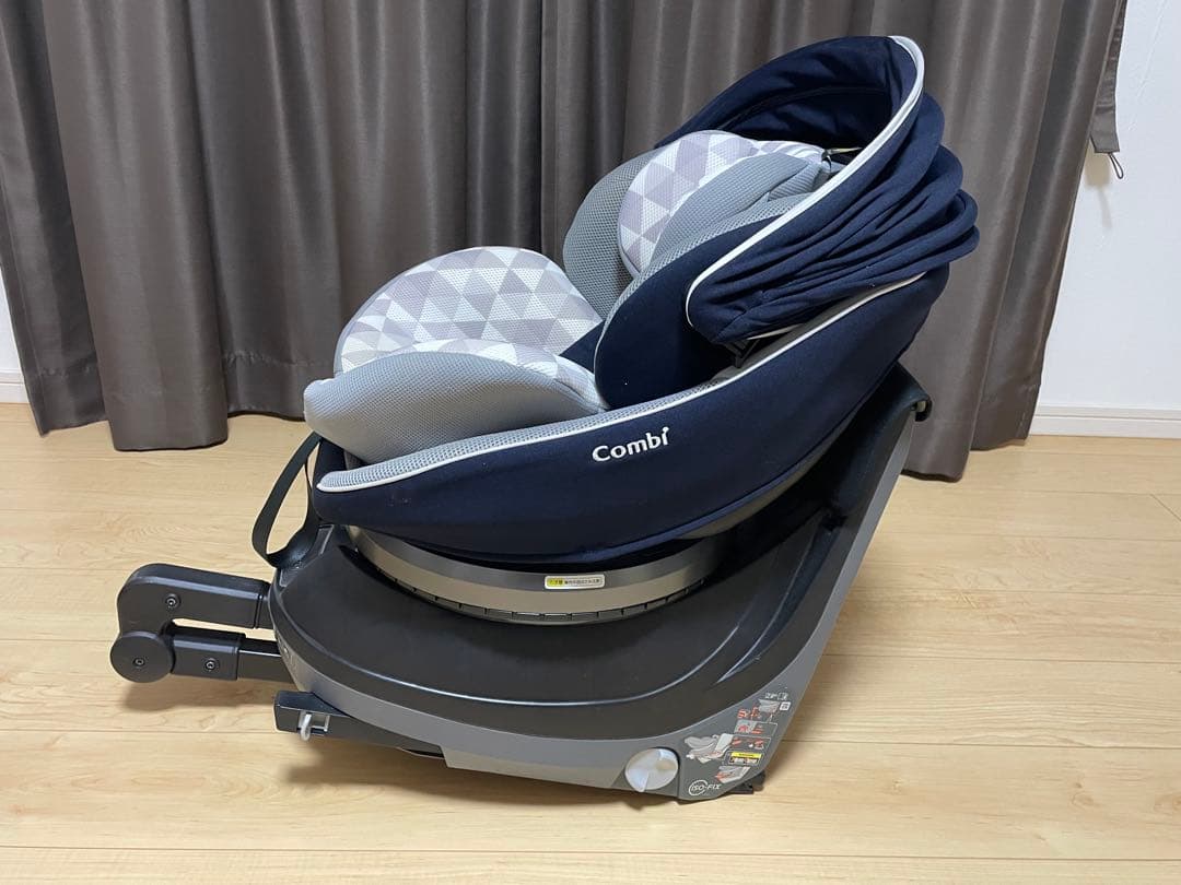 CombiグルムーブスマートISOFIXエッグショックJN-570ネイビー