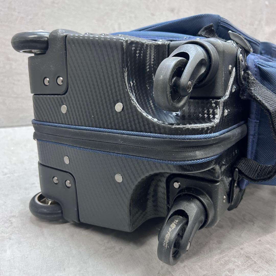 限定品　TIGORA HELIX ゴルフ　キャディバッグ　四輪キャスター付き