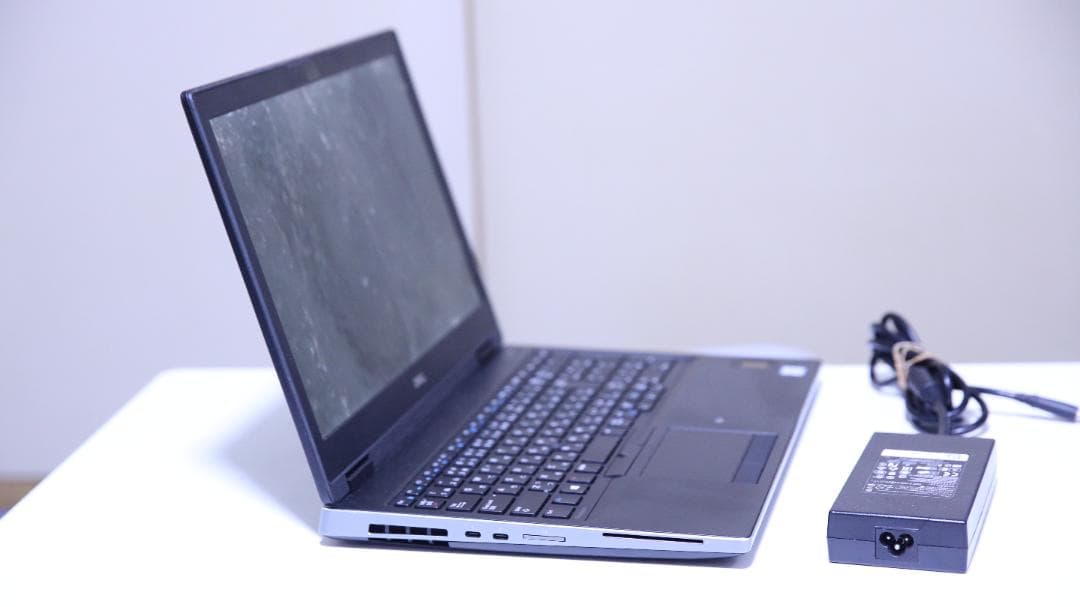 k*a様 dell Precision 7530 xeon E3-2186M P