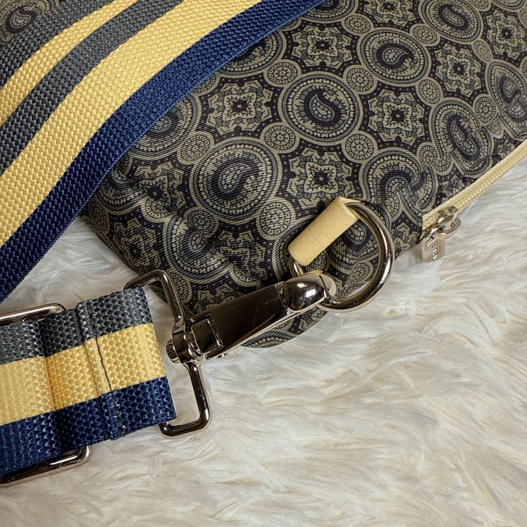 ポン子 様 ETRO エトロ ペイズリー柄 ボディバッグ ショルダー グレー系.