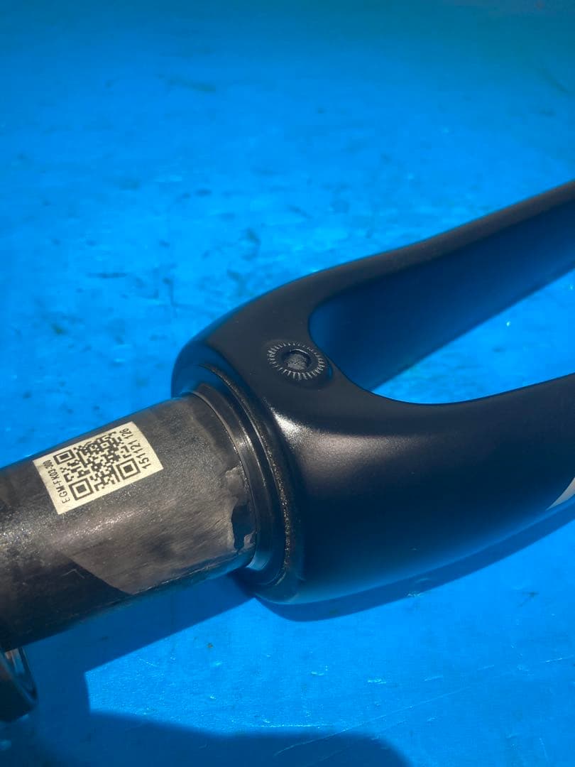 ★美品メリダ SCULTURA400 フルカーボンフロントフォークヘッドパーツ付