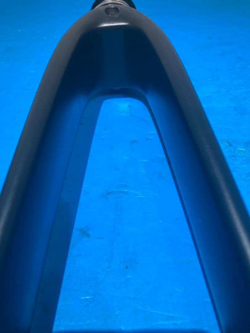 ★美品メリダ SCULTURA400 フルカーボンフロントフォークヘッドパーツ付