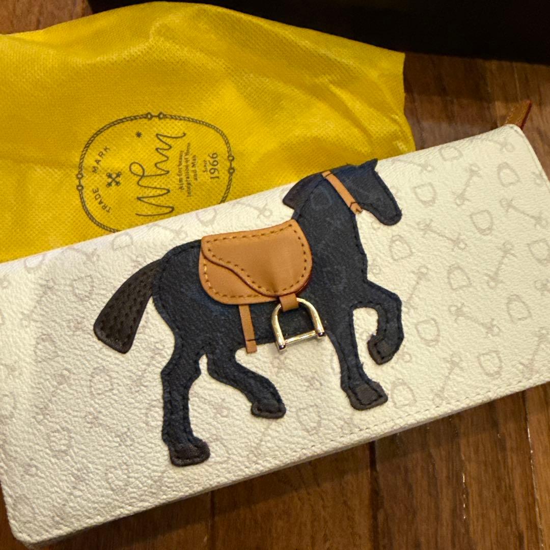 Whim 馬モチーフ 長財布