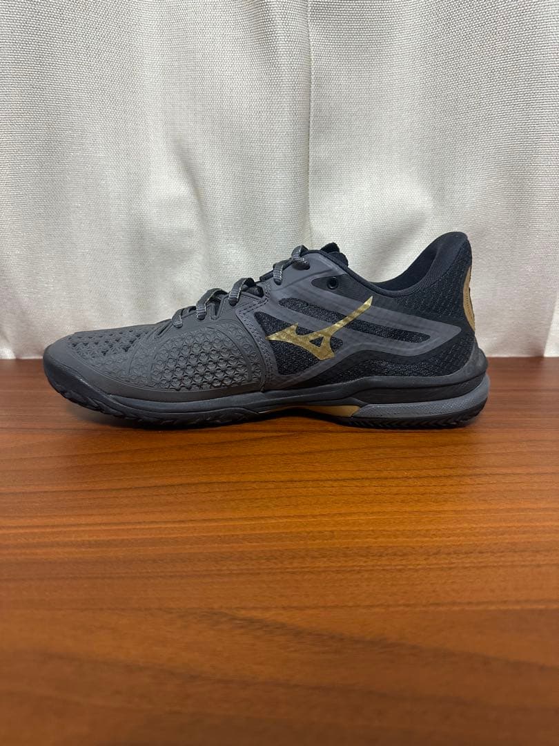 ミズノ　テニスシューズ