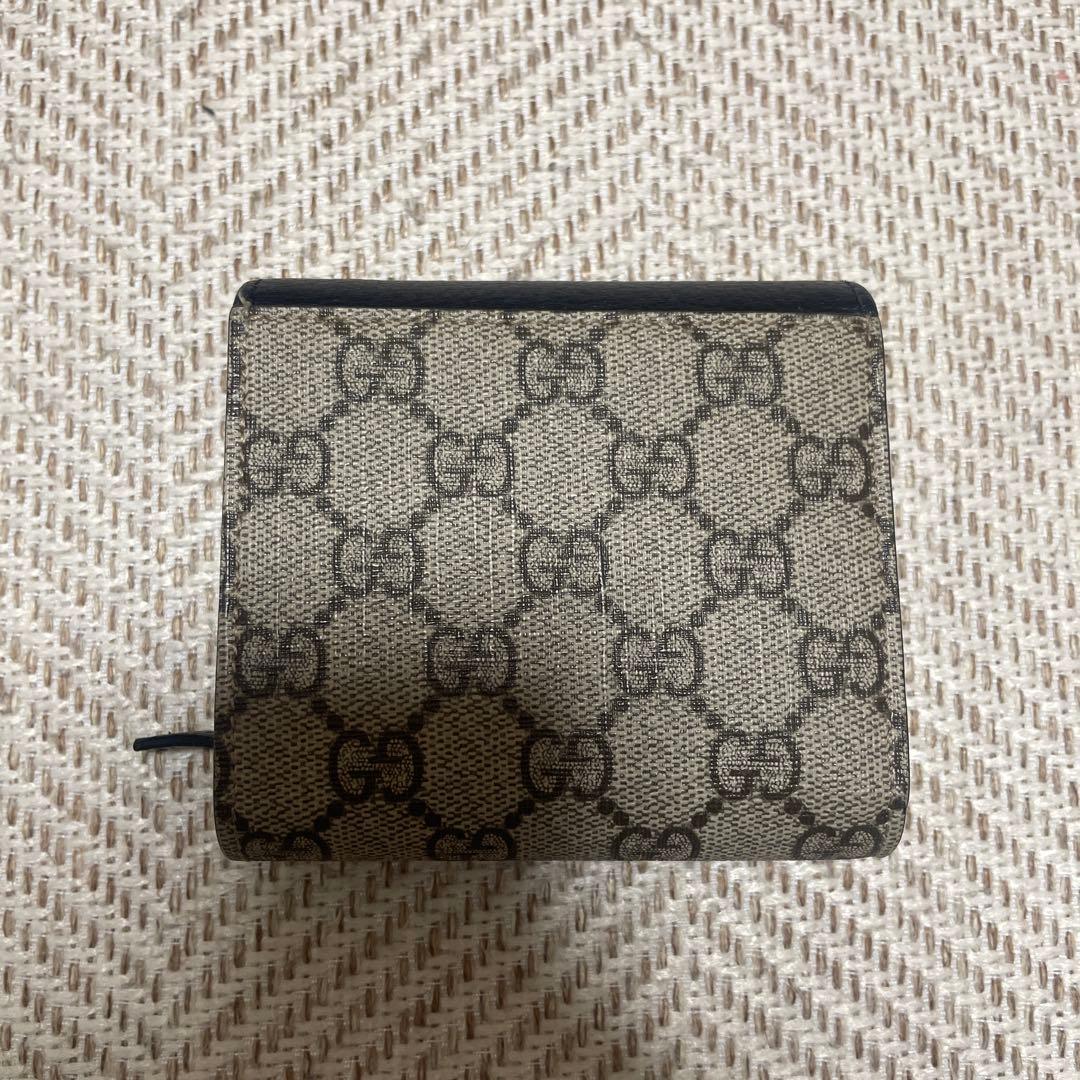 Gucci 二つ折り財布