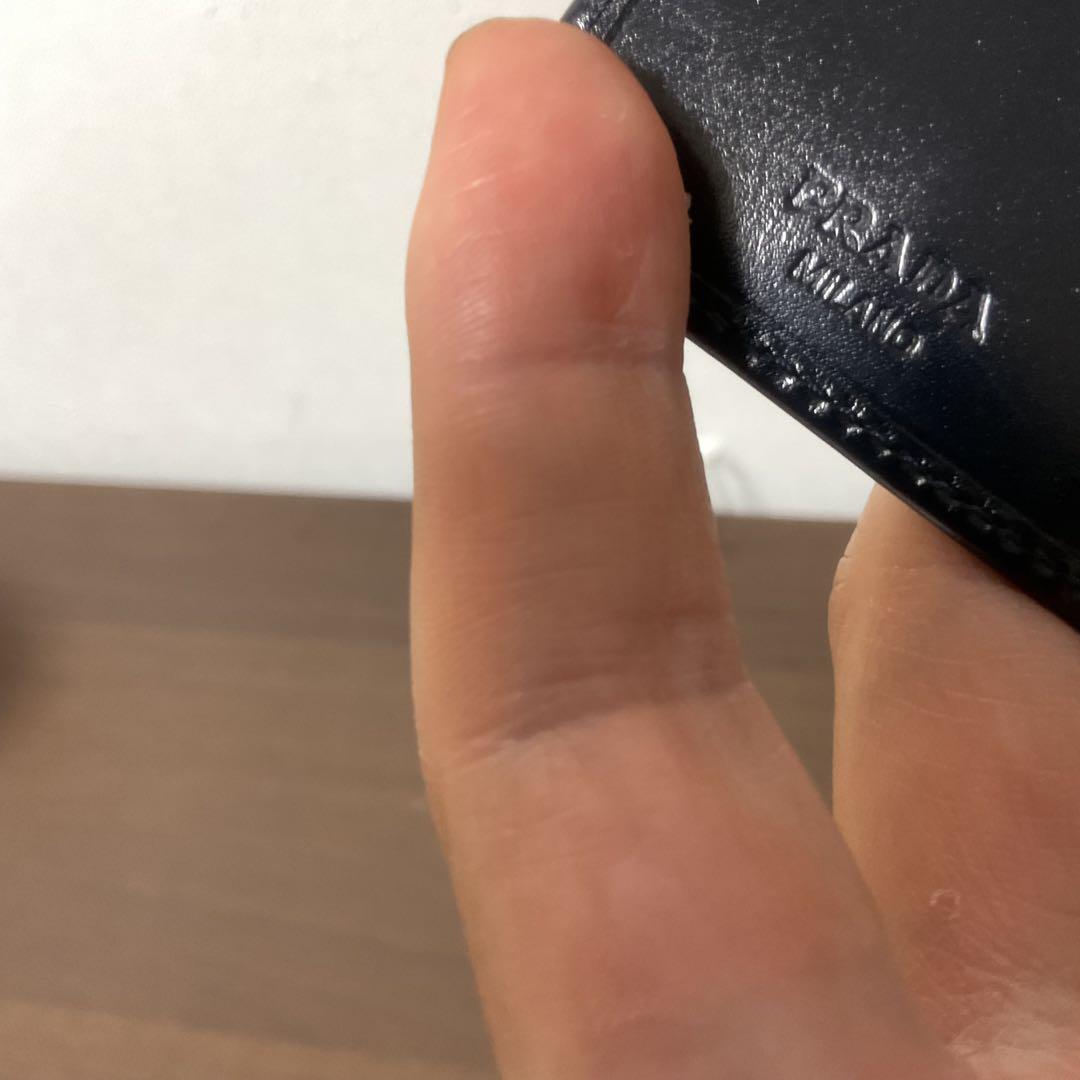 ⭐︎開店セール⭐︎ 新品未使用 美品 プラダ レザー ロゴエンボス キーケース
